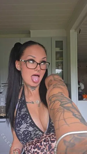 Emmi Viola OnlyFans Leaked Free Thumbnail Picture - #QMIAy3bmDT