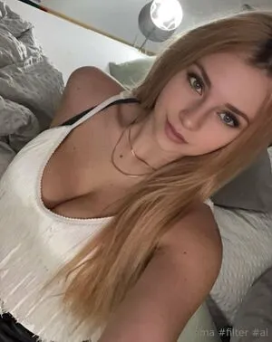 Emmi2006 OnlyFans Leaked Free Thumbnail Picture - #w331EqO0Gj