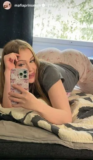 Emmiwaa OnlyFans Leaked Free Thumbnail Picture - #JSFAfvVvRw