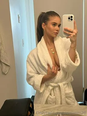 Emmm20 OnlyFans Leaked Free Thumbnail Picture - #38RTIofFmz
