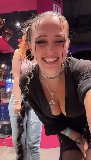 Emmo Ig OnlyFans Leaked Free Thumbnail Picture - #1a2tfc2h4A