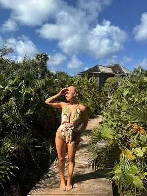 Emmycombss OnlyFans Leaked Free Thumbnail Picture - #W1MqHPRkWV