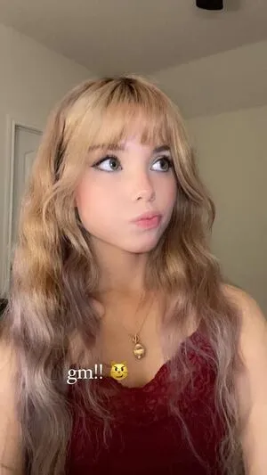 Emmyuh OnlyFans Leaked Free Thumbnail Picture - #2C0jstNPIZ
