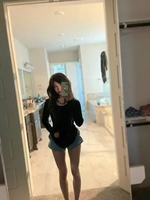 Emmyuh OnlyFans Leaked Free Thumbnail Picture - #gbGpSnWs7Z