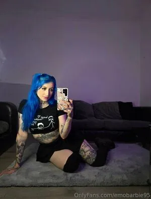 Emobarbie95 OnlyFans Leaked Free Thumbnail Picture - #Ov7UsSeQU3