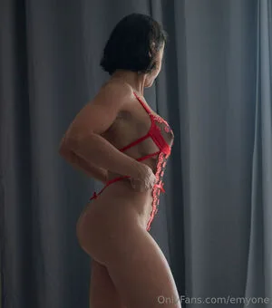 Emyone OnlyFans Leaked Free Thumbnail Picture - #2hryKNDglg