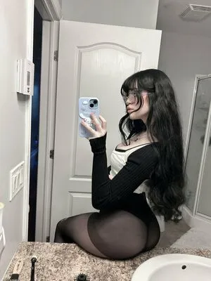 Enderlily Thumbnail Picture