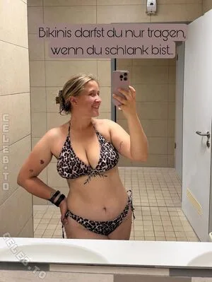 Endlich Zufrieden OnlyFans Leaked Free Thumbnail Picture - #SkvxxWMPPZ