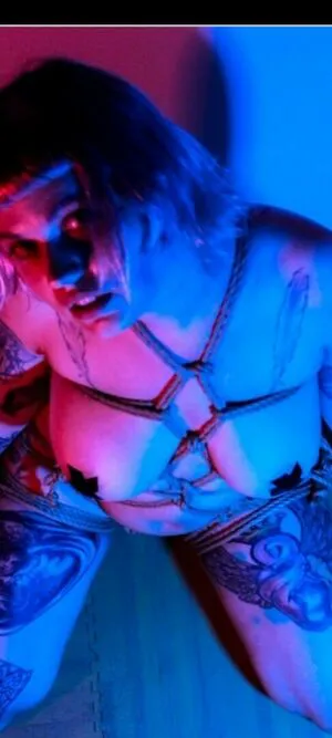 Enndie Thumbnail Picture