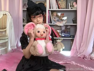 Eri Kitami OnlyFans Leaked Free Thumbnail Picture - #1sQsZP0Rj8