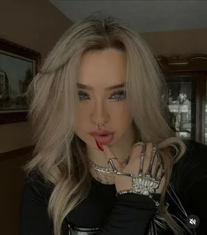 Ericaleann Thumbnail Picture