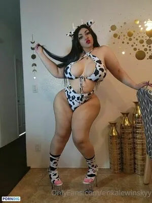 Erikalewinsky OnlyFans Leaked Free Thumbnail Picture - #vtIIixQ7O3