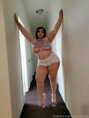 Erikalewinskyy OnlyFans Leaked Free Thumbnail Picture - #2zo9AFdOV6