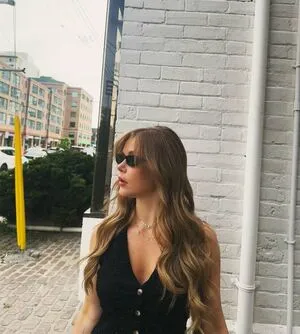 Erin Moriarty OnlyFans Leaked Free Thumbnail Picture - #AS43p73cmf