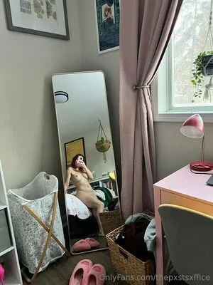 Erin Postsoffice OnlyFans Leaked Free Thumbnail Picture - #UyrEXoSdyx