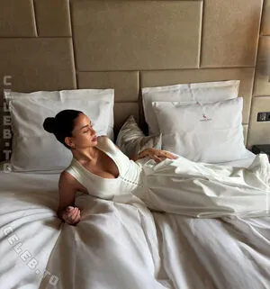 Esra Algac OnlyFans Leaked Free Thumbnail Picture - #RjczxexdW9