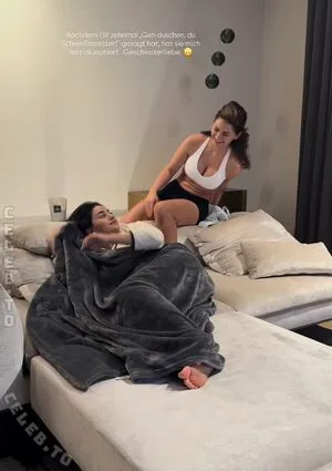 Esra Algac OnlyFans Leaked Free Thumbnail Picture - #ox1AgPVfEw