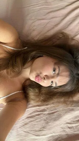 Ester Dobrik OnlyFans Leaked Free Thumbnail Picture - #6rDPleqTnv