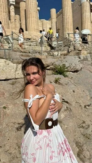 Ester Dobrik OnlyFans Leaked Free Thumbnail Picture - #8oBA1To5E2