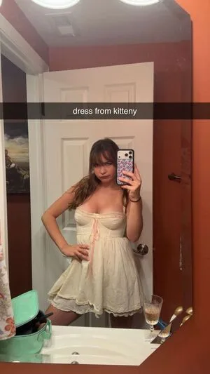 Ester Dobrik OnlyFans Leaked Free Thumbnail Picture - #AHY7ozg3eM