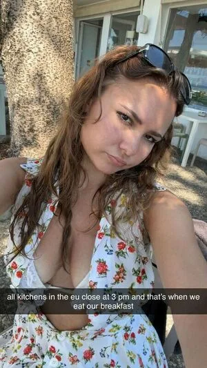 Ester Dobrik OnlyFans Leaked Free Thumbnail Picture - #C87Qi3xdy8