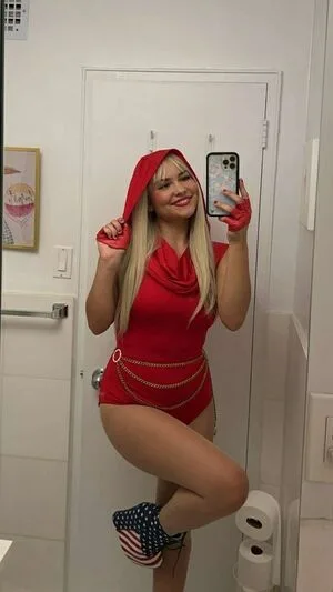 Ester Dobrik OnlyFans Leaked Free Thumbnail Picture - #EMhaErAorQ