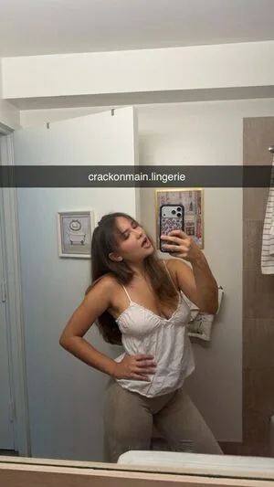 Ester Dobrik OnlyFans Leaked Free Thumbnail Picture - #Hfl00yMsVo