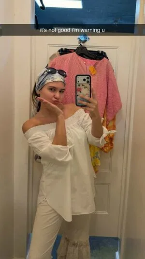 Ester Dobrik OnlyFans Leaked Free Thumbnail Picture - #KTNPHLSFFq