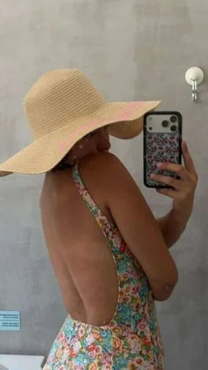 Ester Dobrik OnlyFans Leaked Free Thumbnail Picture - #LiVrQLqddM