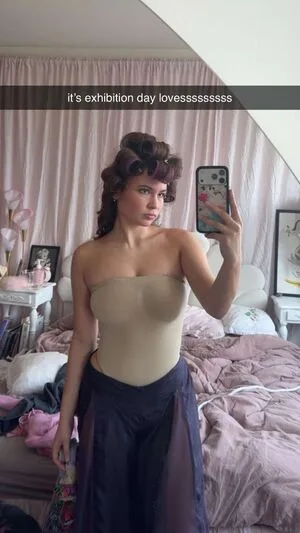 Ester Dobrik OnlyFans Leaked Free Thumbnail Picture - #MnOLax6hBn