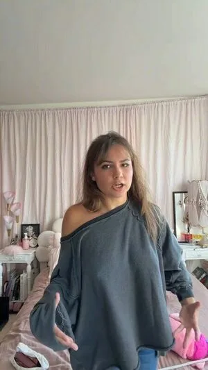Ester Dobrik OnlyFans Leaked Free Thumbnail Picture - #PAsfEvGdu6