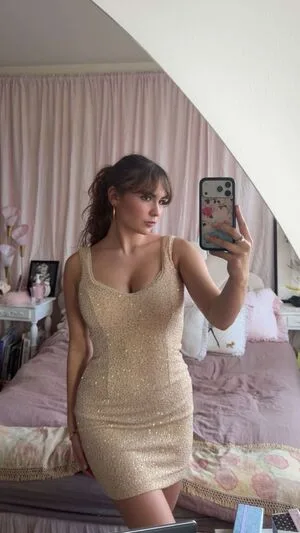 Ester Dobrik OnlyFans Leaked Free Thumbnail Picture - #R9r0MP1vhb