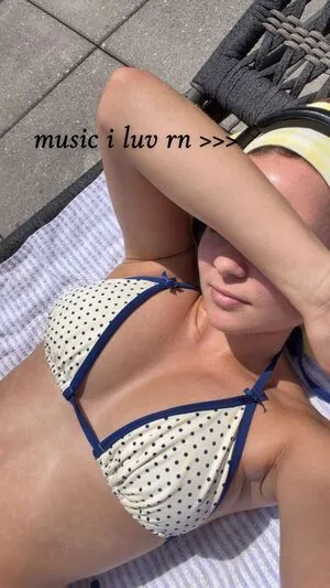 Ester Dobrik OnlyFans Leaked Free Thumbnail Picture - #W9VNvhw01d