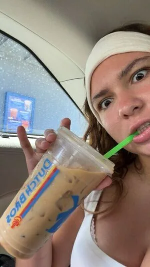 Ester Dobrik OnlyFans Leaked Free Thumbnail Picture - #dtCB8Cmlkb