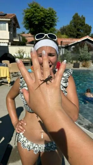 Ester Dobrik OnlyFans Leaked Free Thumbnail Picture - #e7g6Gsxz06