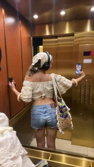 Ester Dobrik OnlyFans Leaked Free Thumbnail Picture - #eDde4vG3ey
