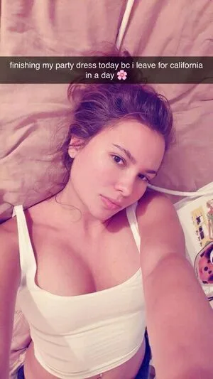 Ester Dobrik OnlyFans Leaked Free Thumbnail Picture - #felOruEywG