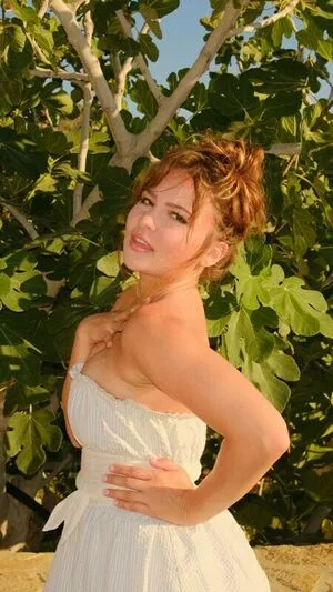 Ester Dobrik OnlyFans Leaked Free Thumbnail Picture - #hEWODf75oa