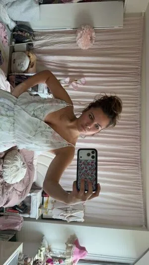 Ester Dobrik OnlyFans Leaked Free Thumbnail Picture - #s7EZmlzDMf