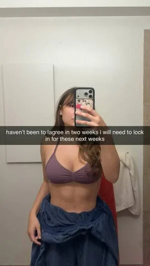Ester Dobrik OnlyFans Leaked Free Thumbnail Picture - #x5WIIV3yvX