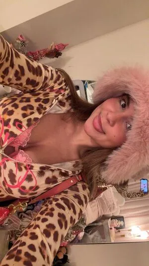 Ester Dobrik OnlyFans Leaked Free Thumbnail Picture - #xZzvroG769