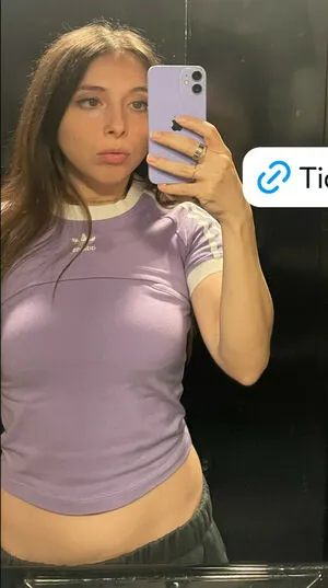 Esther Povitsky Thumbnail Picture
