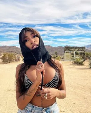 Eunique OnlyFans Leaked Free Thumbnail Picture - #5SS6TY3FLu