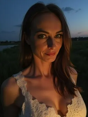 Eva Cherie OnlyFans Leaked Free Thumbnail Picture - #D28BHVGD33