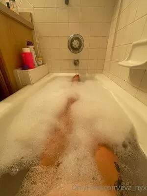 Eva Nyx OnlyFans Leaked Free Thumbnail Picture - #aeCnslyfbY