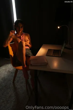 Eva Oopsy OnlyFans Leaked Free Thumbnail Picture - #2tuskDdfGF