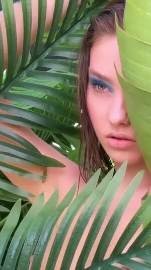 Eva Shakun Thumbnail Picture