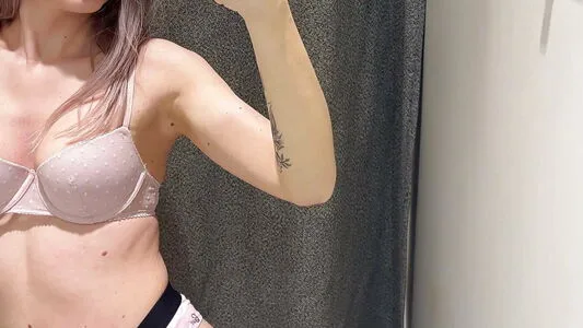 Evachains OnlyFans Leaked Free Thumbnail Picture - #6EDV8pN9Mv