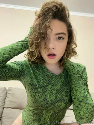Evacurlysue OnlyFans Leaked Free Thumbnail Picture - #cCy11qXEdd