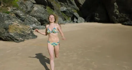 Evanna Lynch Thumbnail Picture
